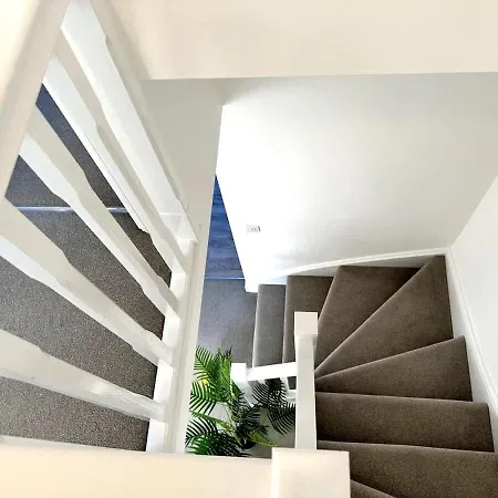 Park House By Blue Skies Дом отдыха